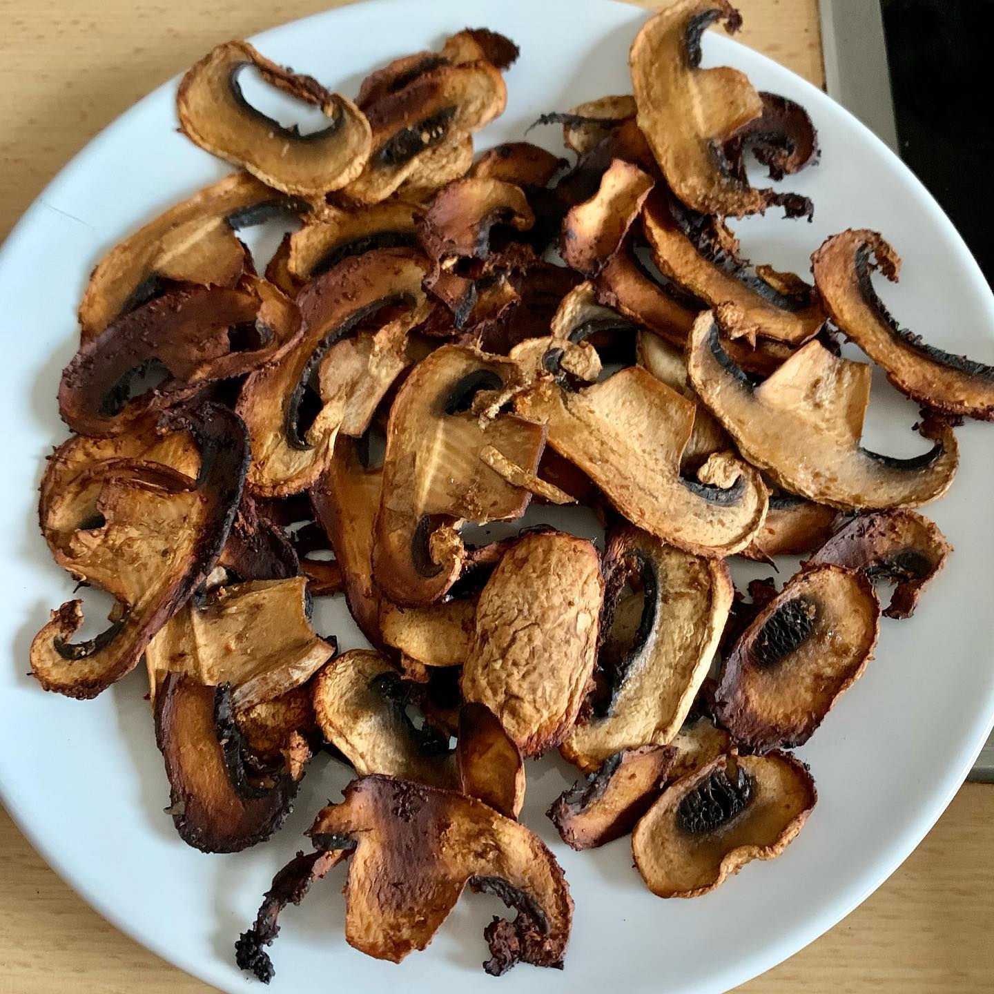 Marinated Oven-Dehydrated Mushroom Jerky