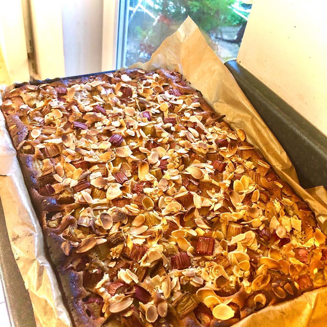 Rhubarb and Almond Tray Bake