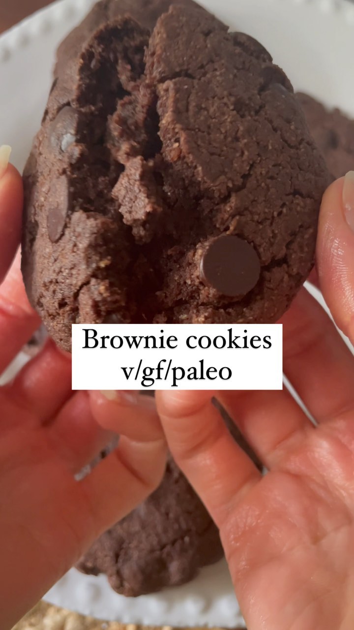 Thick Chewy Chocolatey Brownie Cookies
