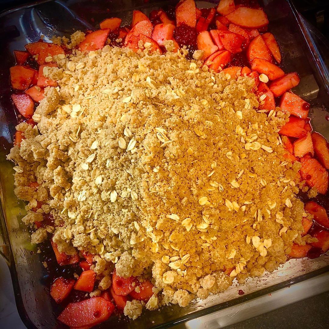 Apple and Summer Berries Crumble