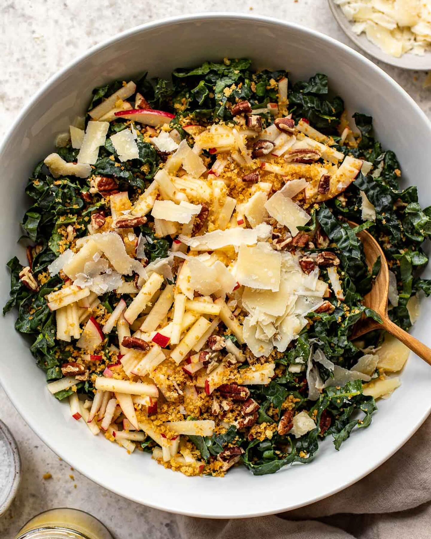 Kale Salad with Apple and Lemon Tahini Dressing