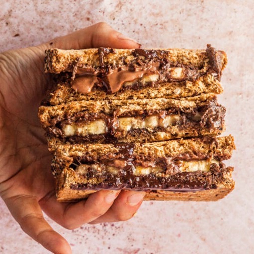 Grilled Chocolate Hazelnut Banana Sandwich