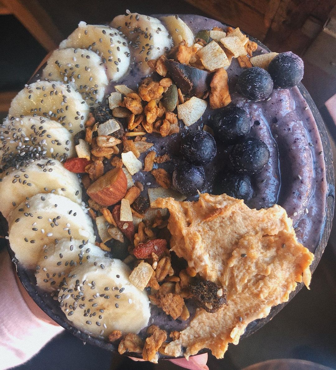 Peanut Butter and Jelly Smoothie Bowl