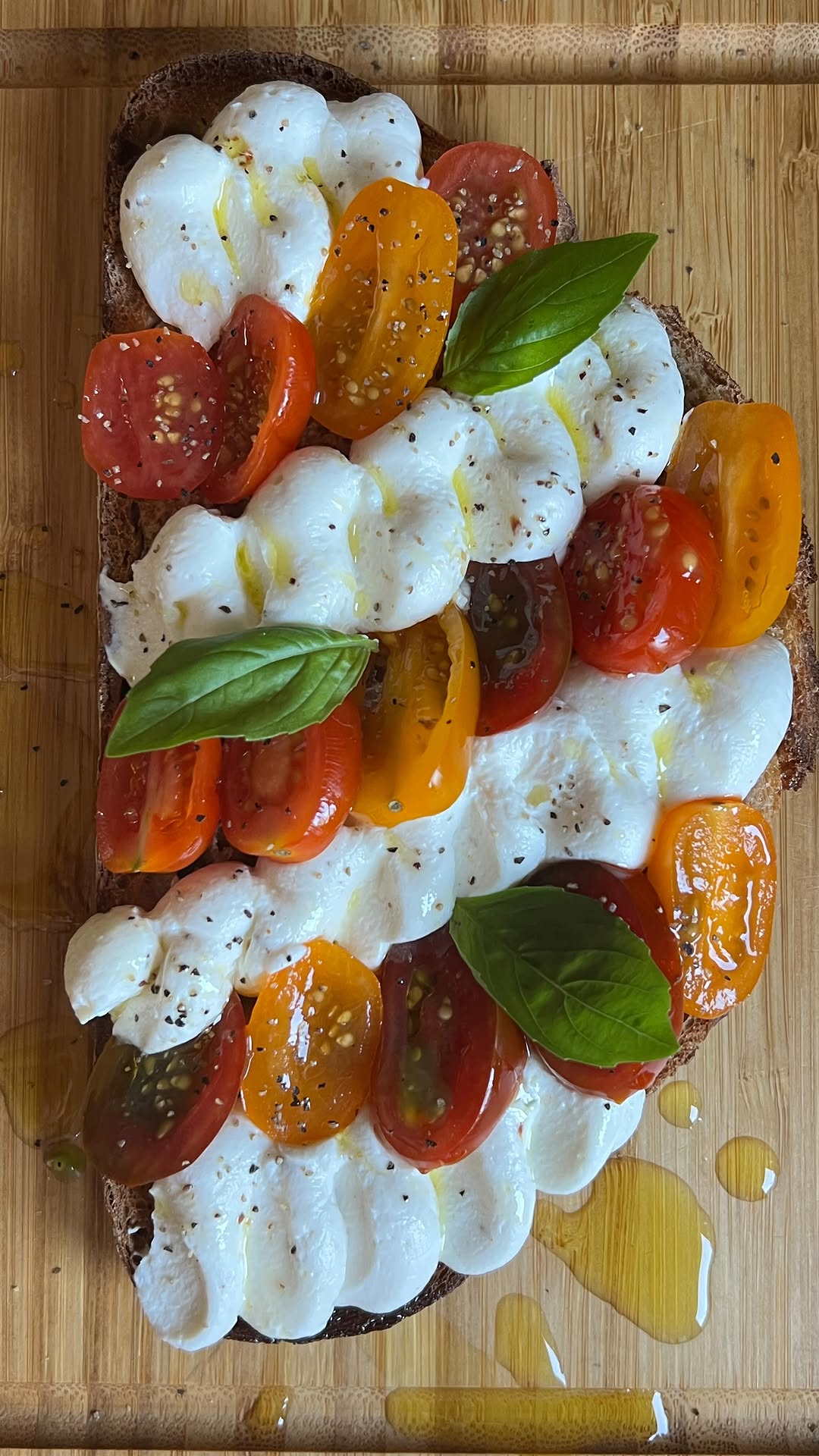 Cherry Tomato and Garlic Pasta