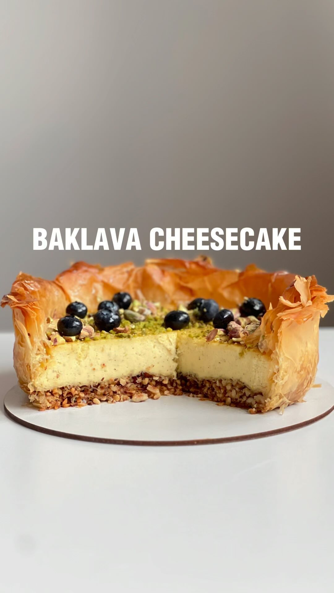 Baklava Cheesecake with Syrup