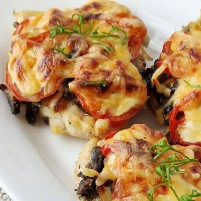 Baked Chicken with Mushroom Topping