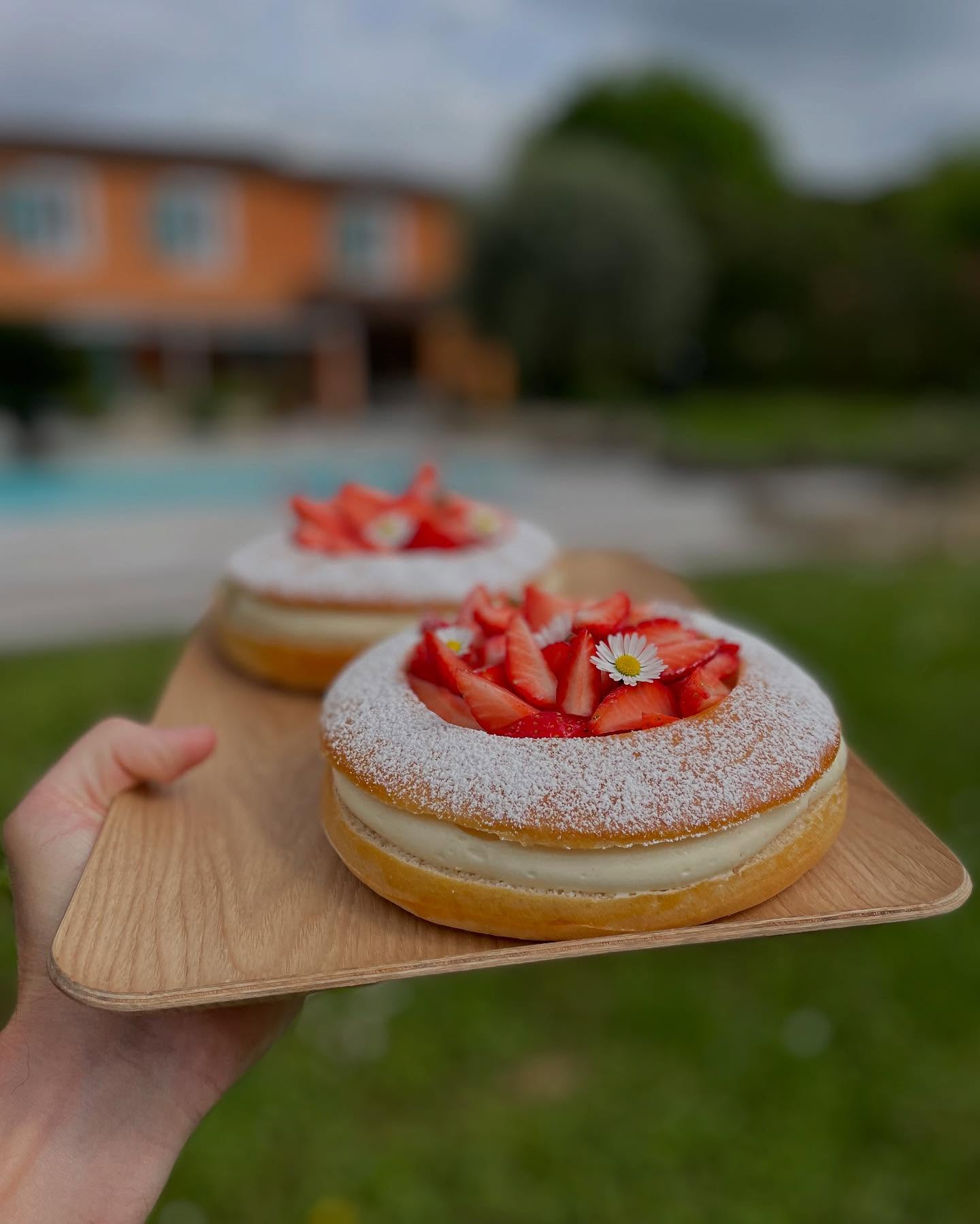 Strawberry Tropézienne Dessert