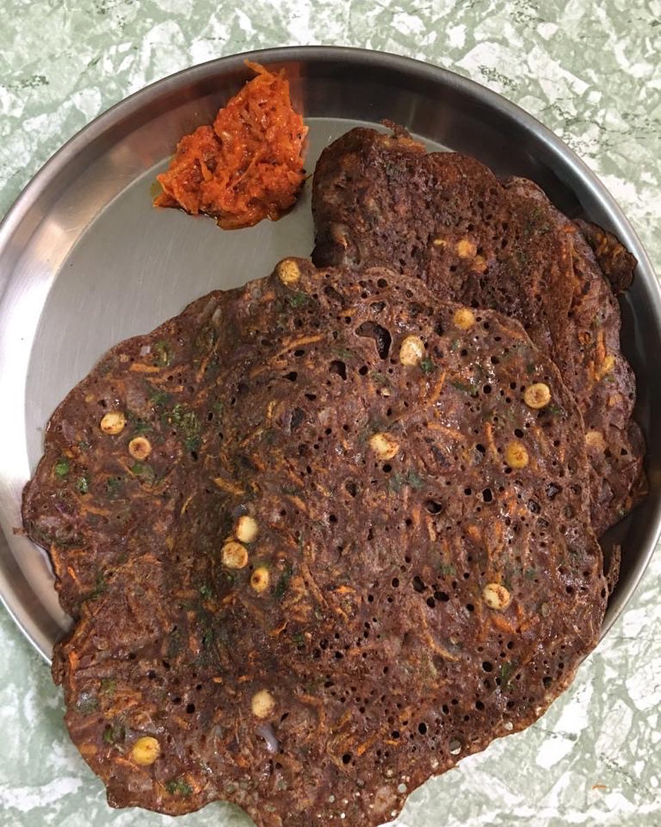 Ragi Chana Dal Uttapam