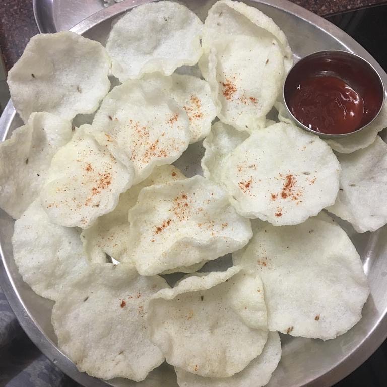 Crunchy Homemade Tapioca Chips