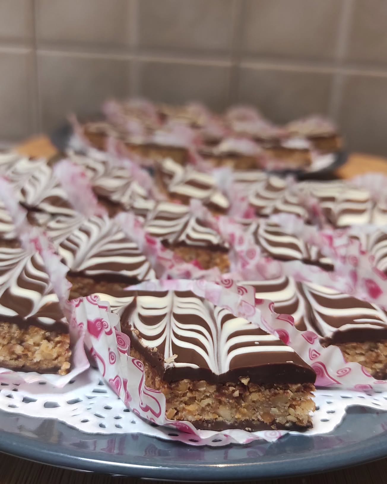 No-Bake Moroccan Marble Nut Treat