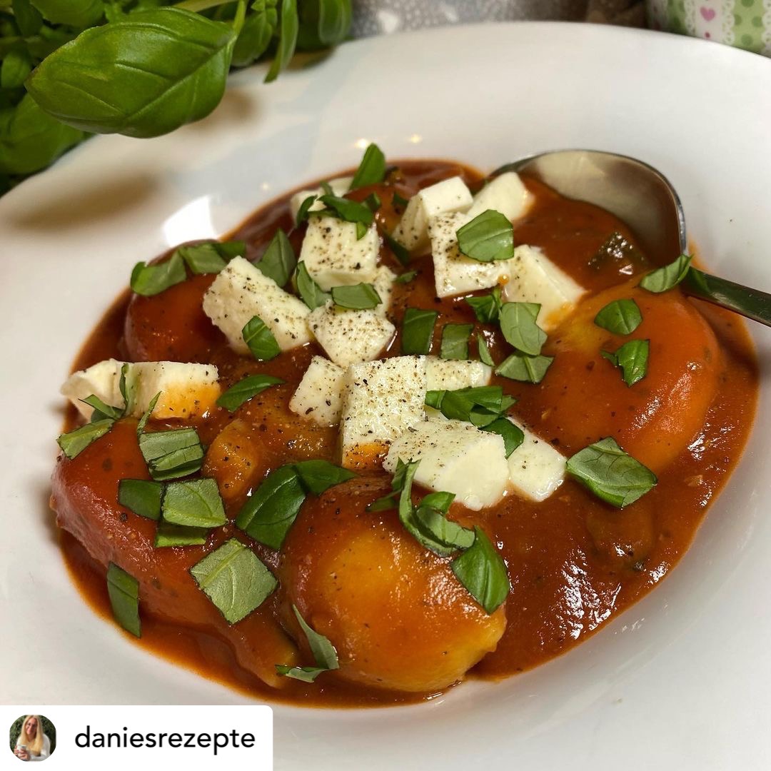 Giant Pesto-Filled Gnocchi in Tomato Sauce