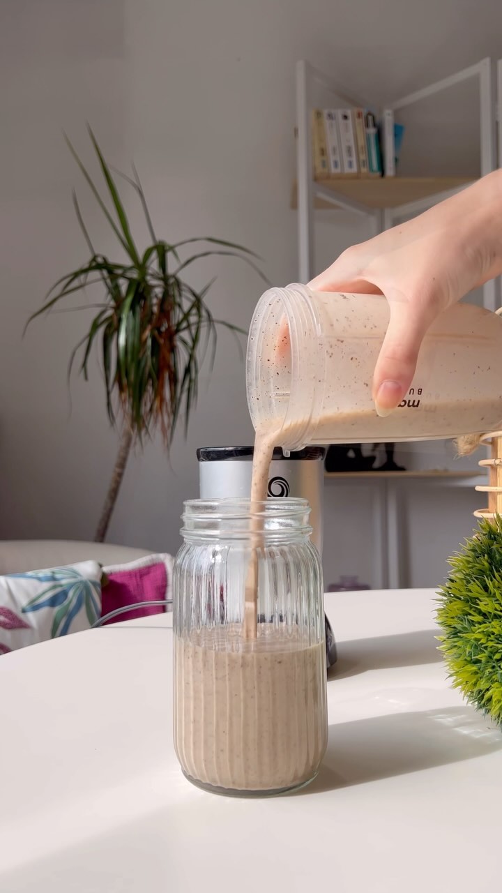 Chocolate Chip Cookie Smoothie