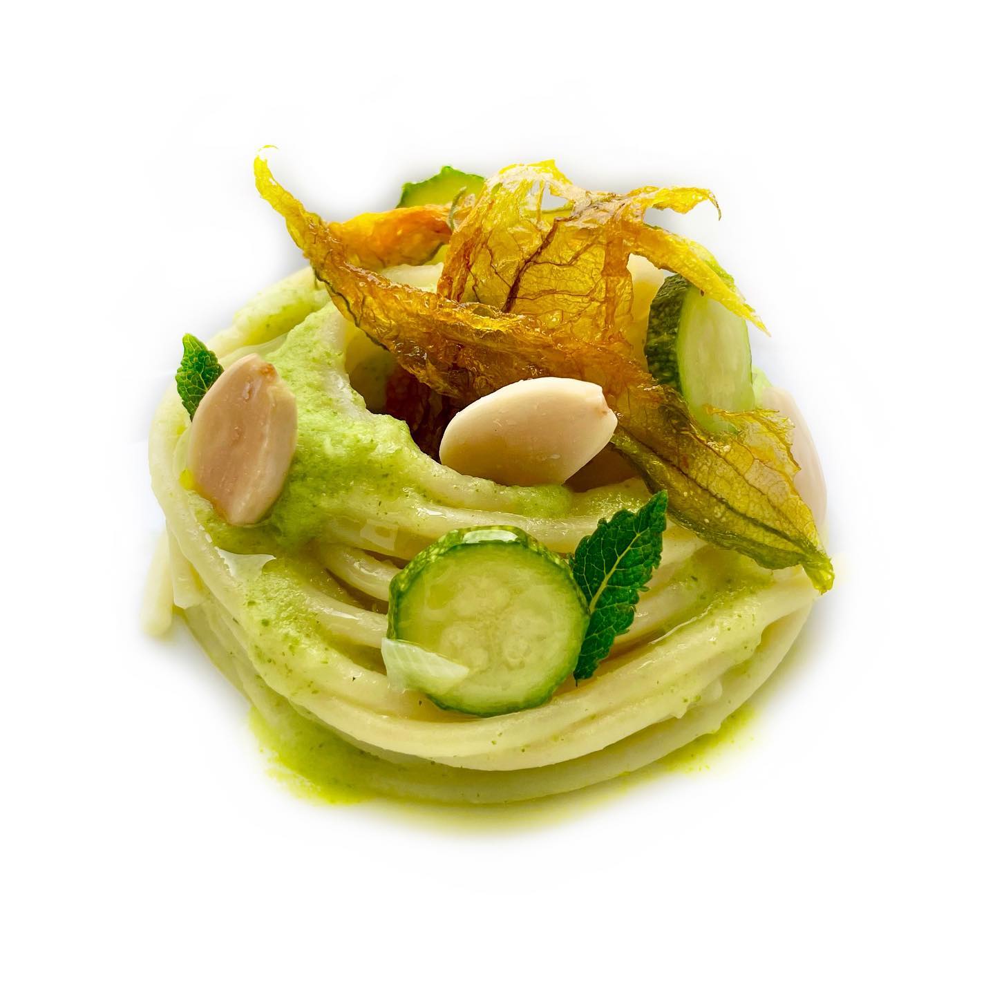 Spaghetti with Zucchini Cream and Fried Flowers
