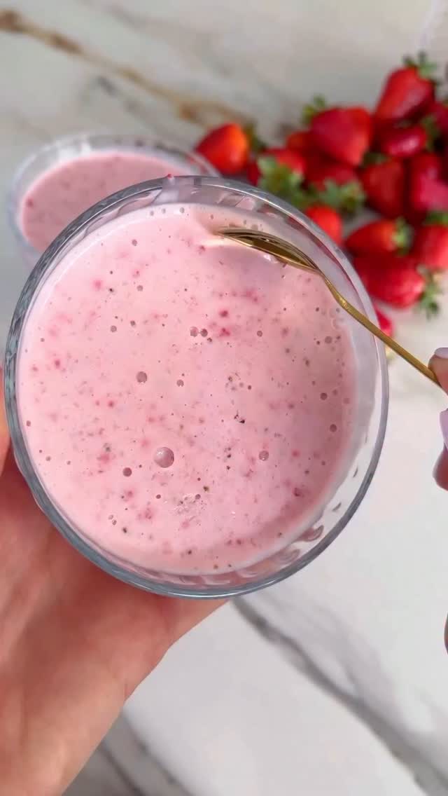 No-Bake Strawberry Souffle Dessert