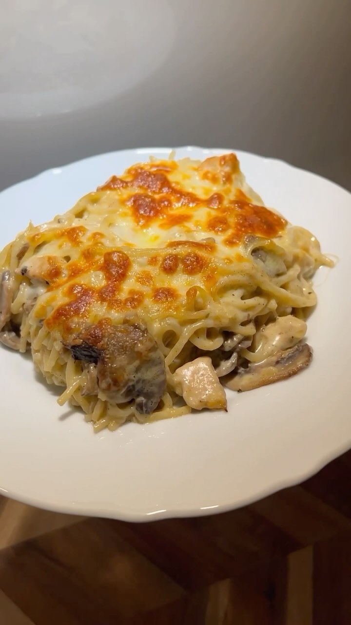 Baked Chicken and Mushroom Pasta