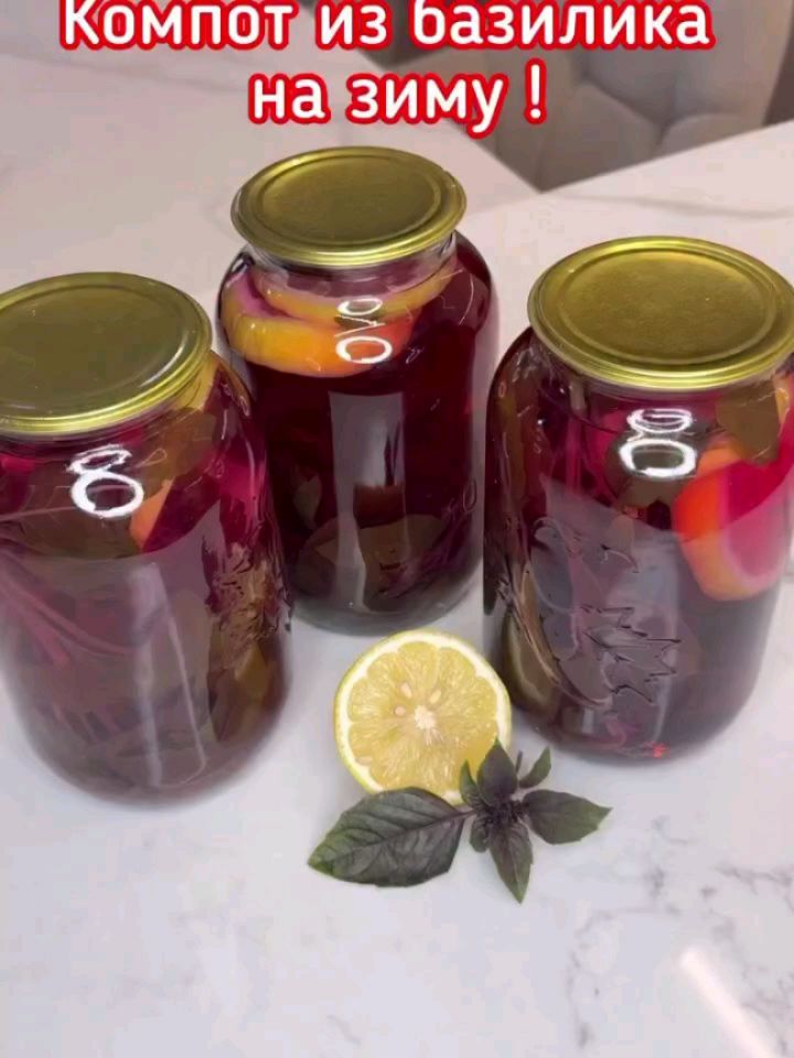 Crunchy Barrel-Style Pickled Cucumbers