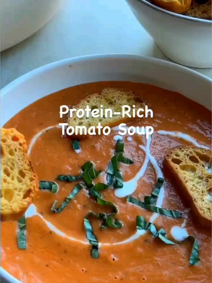 Easy Roasted Tomato Basil Soup