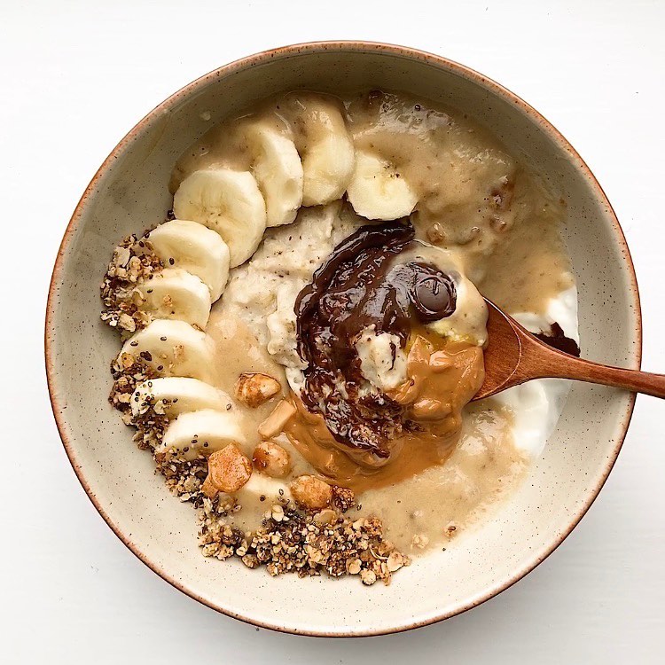 Peanut Butter Banoffee Praline Oats