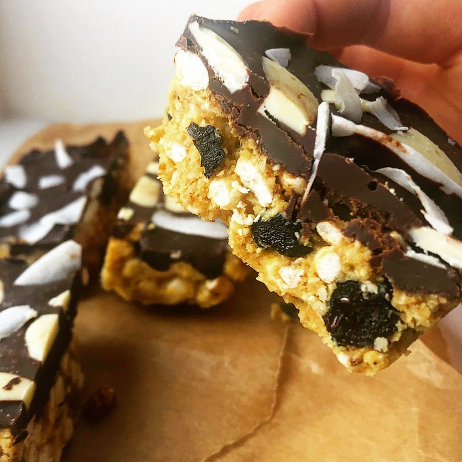 Chocolate Banana Cereal Bars