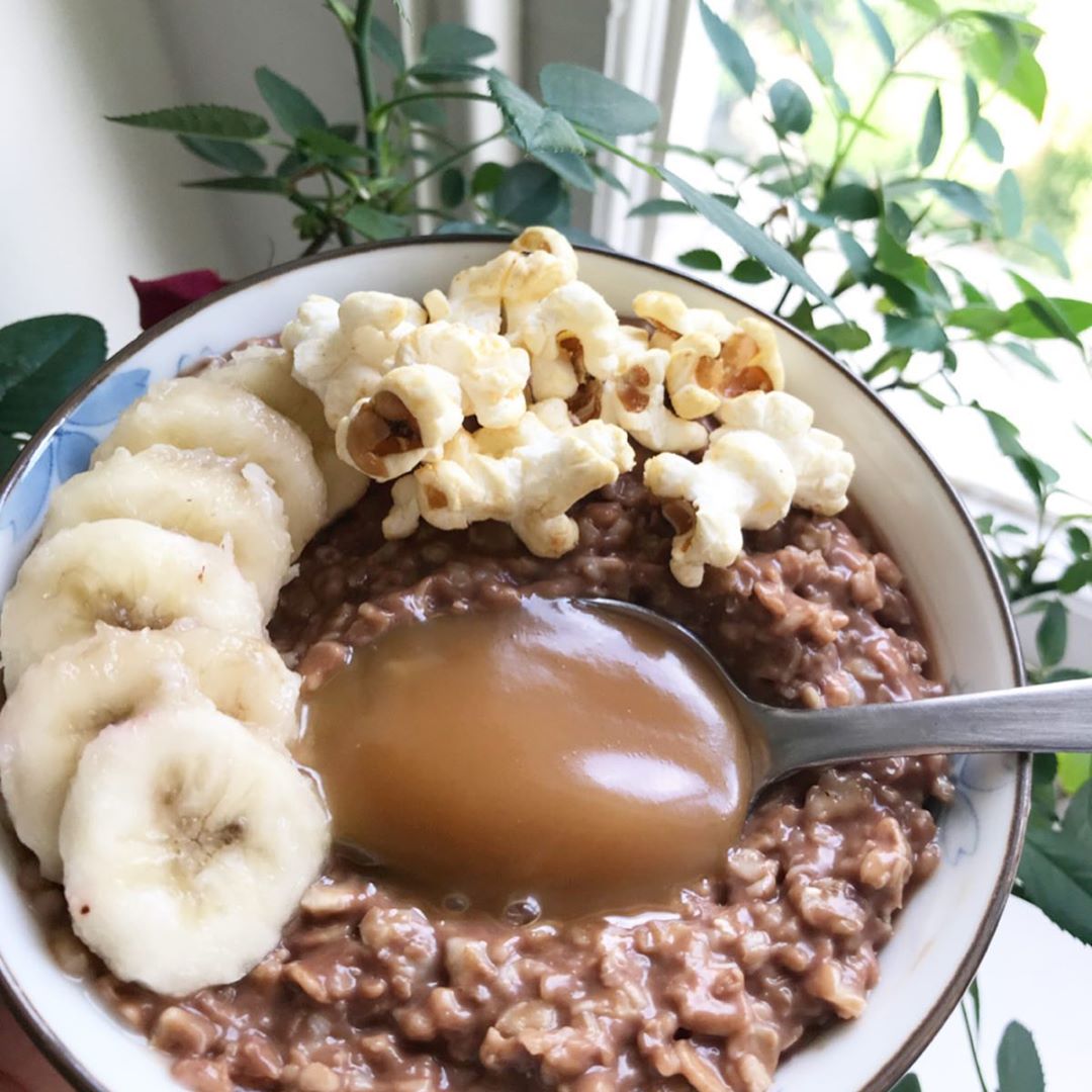Warm Oats with Chocolate, Banana, and Popcorn