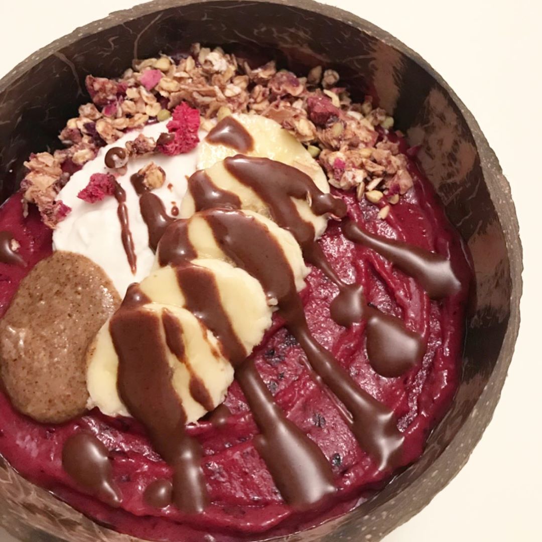 Frozen Fruit Protein Smoothie Bowl