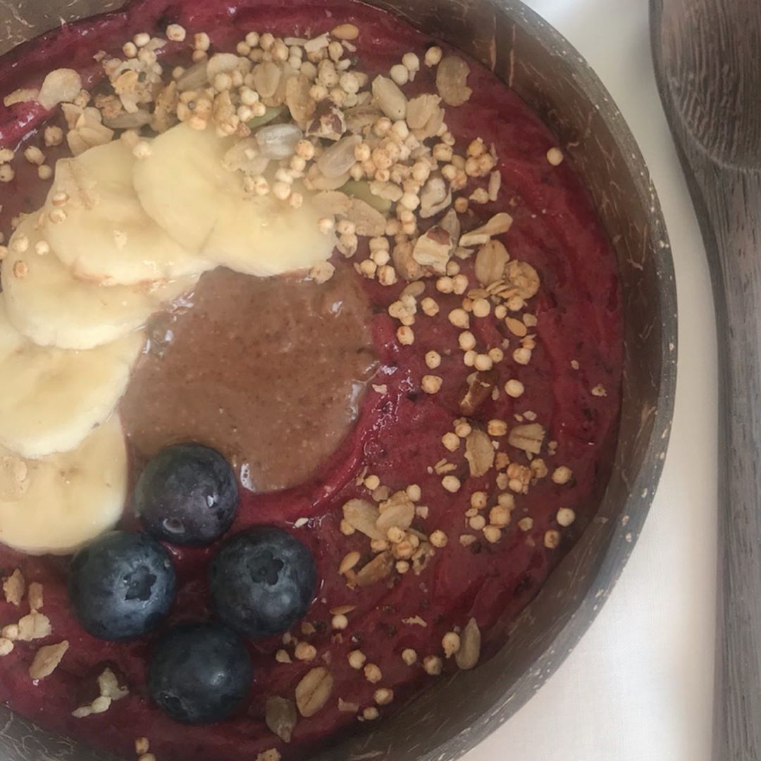 Vegan Frozen Fruit Smoothie Bowl