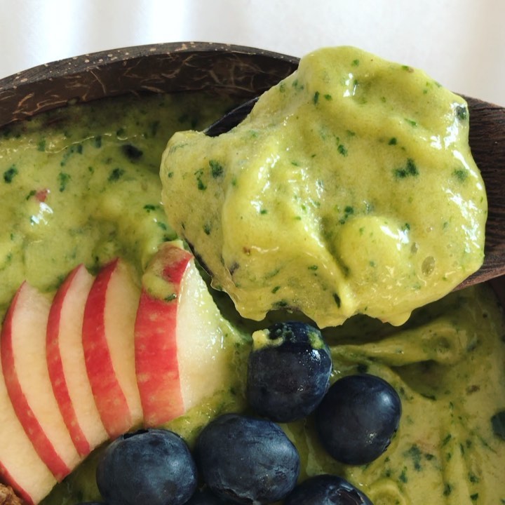 Green Smoothie Bowl