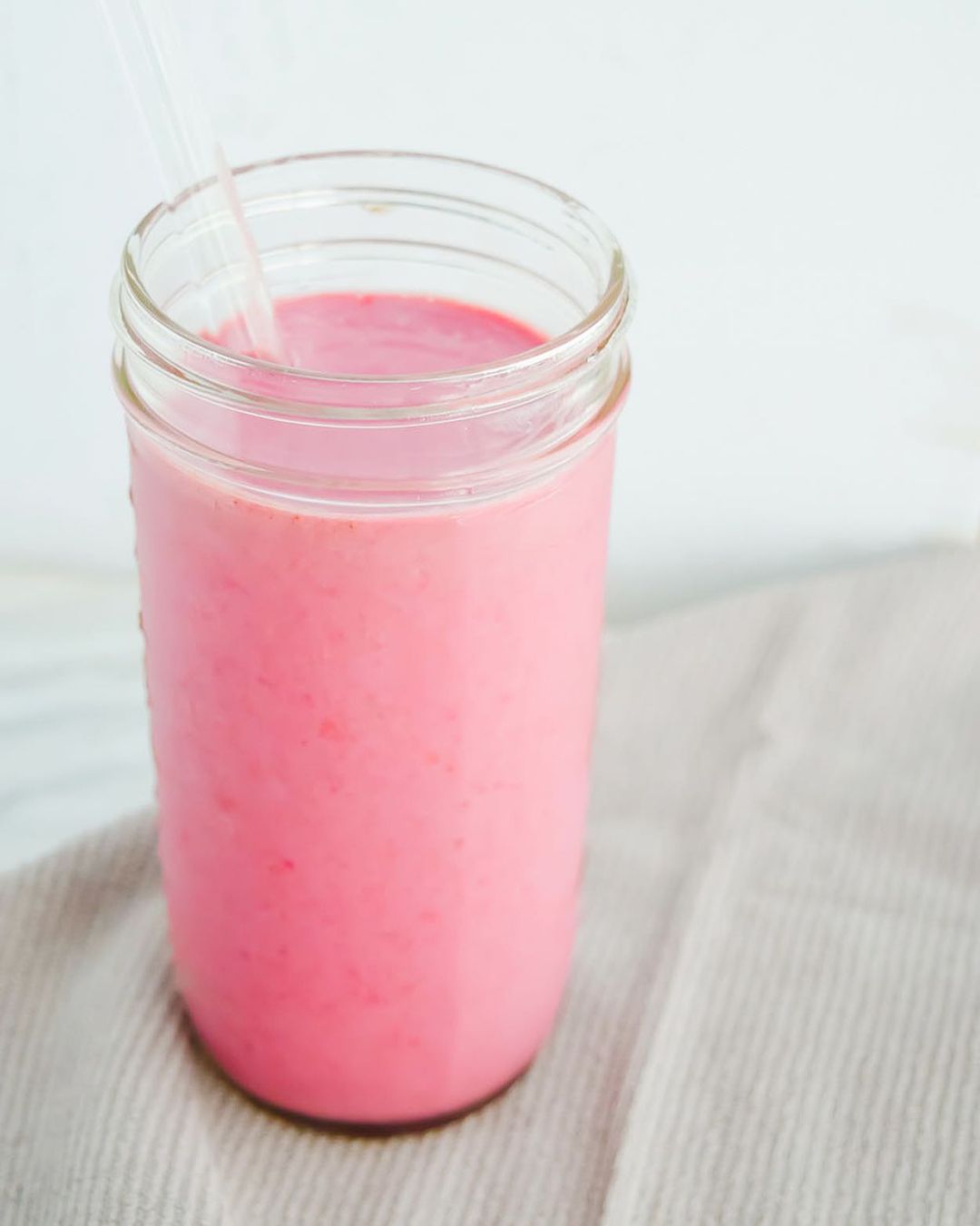Frozen Banana Raspberry Smoothie