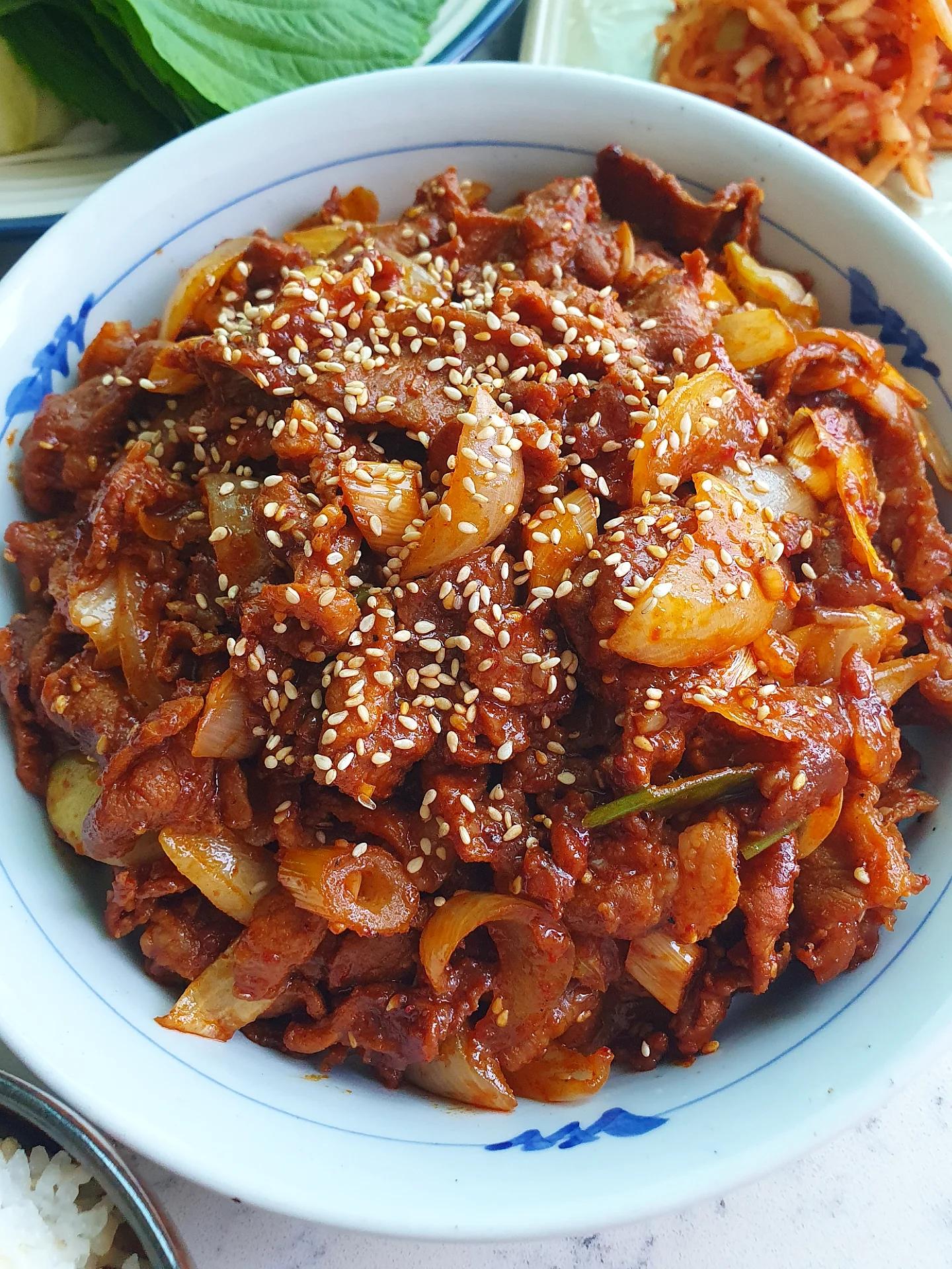 Korean Ssam Rice with Bulgogi and Sides