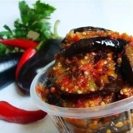 Spicy Manjo Salad for Winter