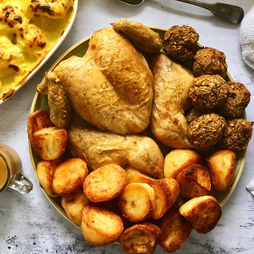Crispy Golden Roast Potatoes