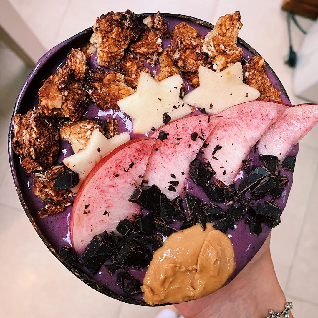 Brain-Boosting Superfood Smoothie Bowl
