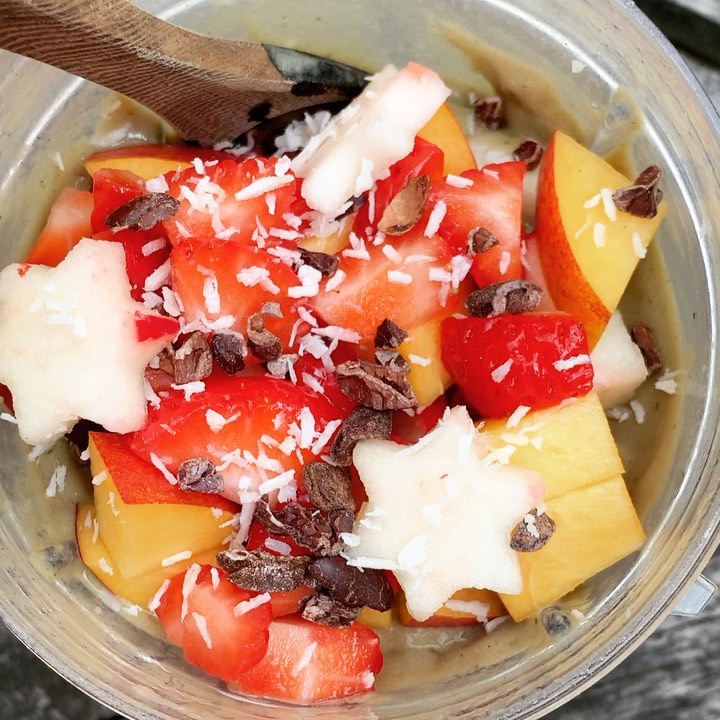 Quick and Easy Summery Breakfast Smoothie