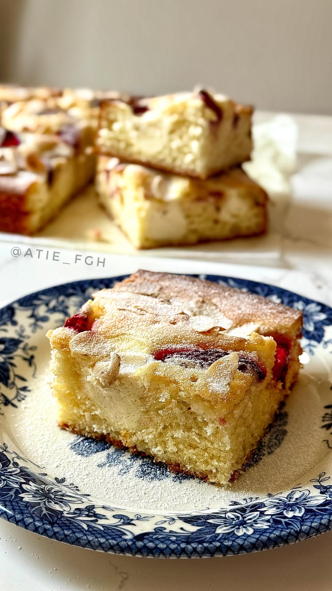 Strawberry Cream Cheese Cake
