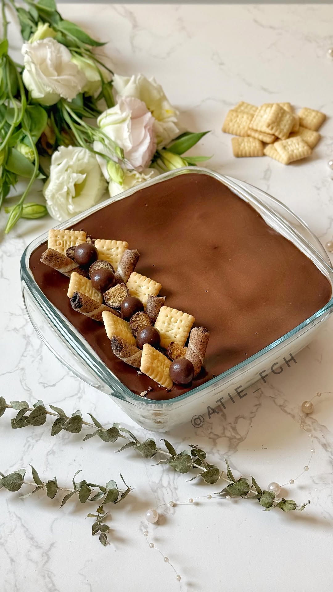 Easy Coffee Chocolate No-Bake Dessert