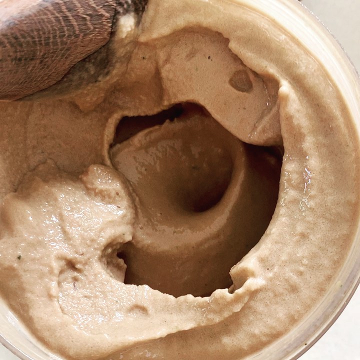 Mint Chocolate Chip Smoothie Bowl
