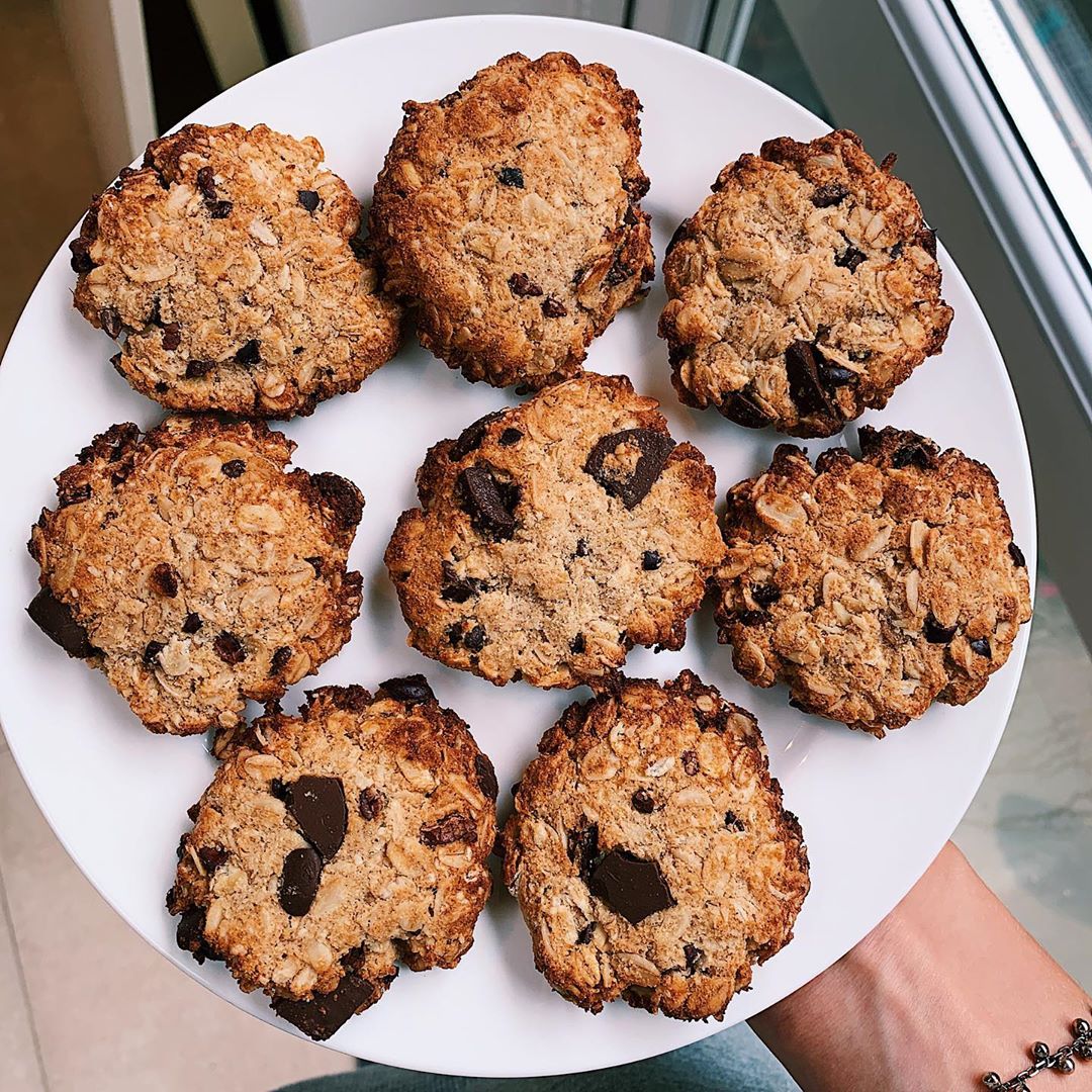Tahini Oatmeal Choc Chunk Cookies