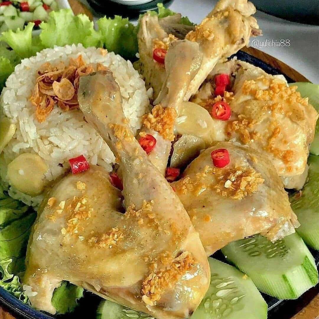Steamed Rice with Free-Range Chicken