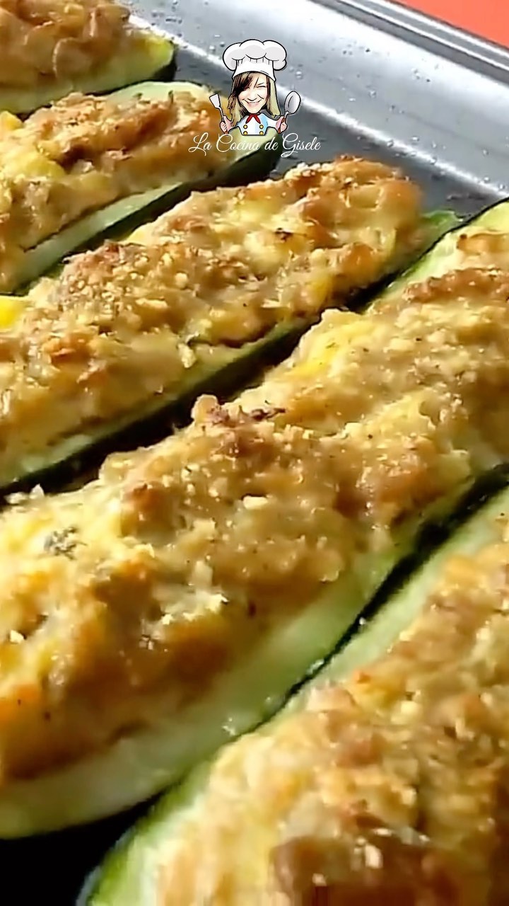 Stuffed Zucchini with Tuna and Nuts