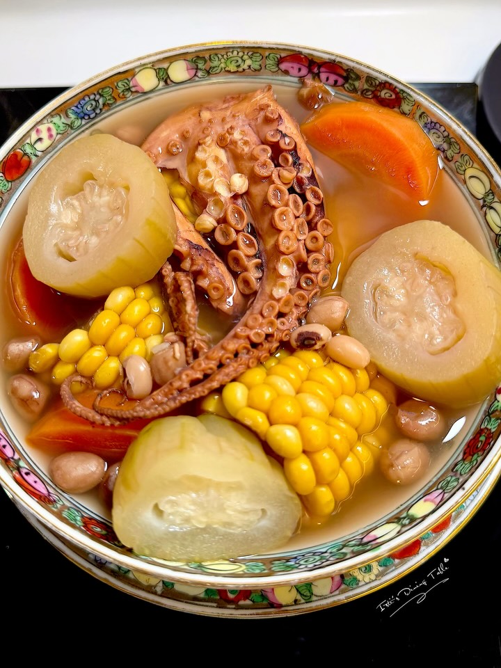Fuzzy Melon Soup with Octopus and Beans