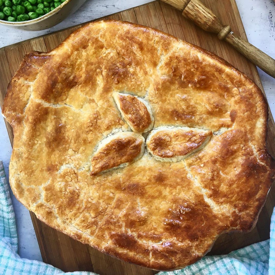 Creamy Roast Chicken and Bacon Pie