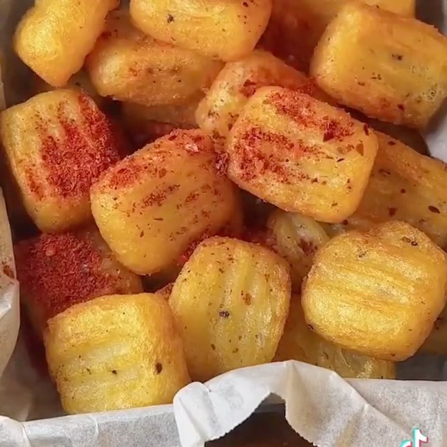 Crispy Double-Fried Potato Snacks