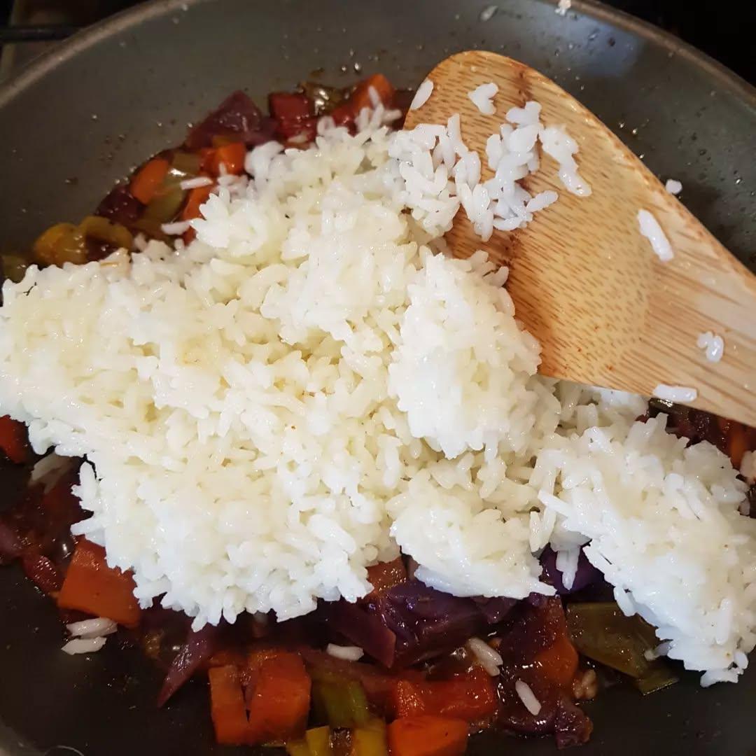 Stir-Fried Rice with Vegetables