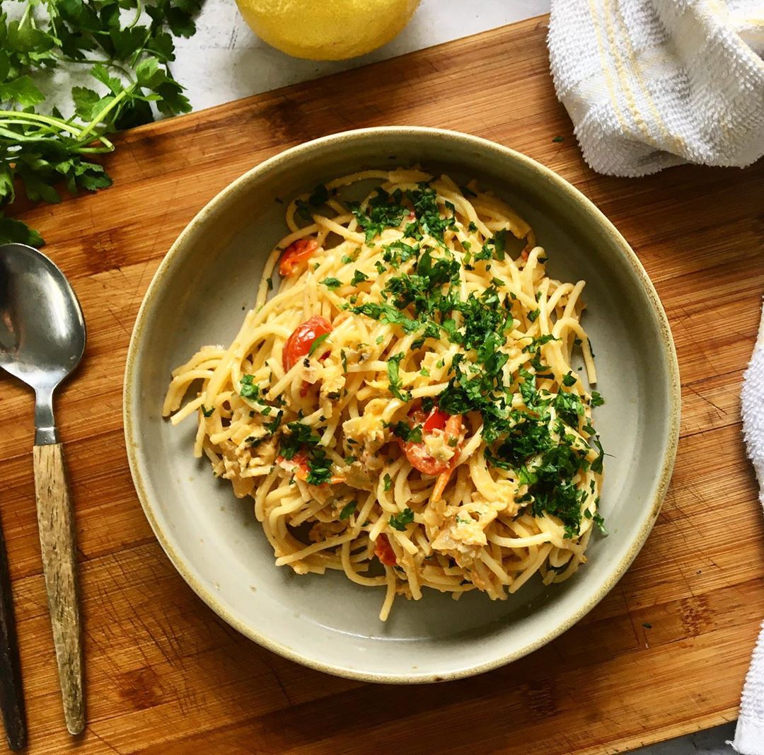 Crab Spaghetti with White Wine and Cream