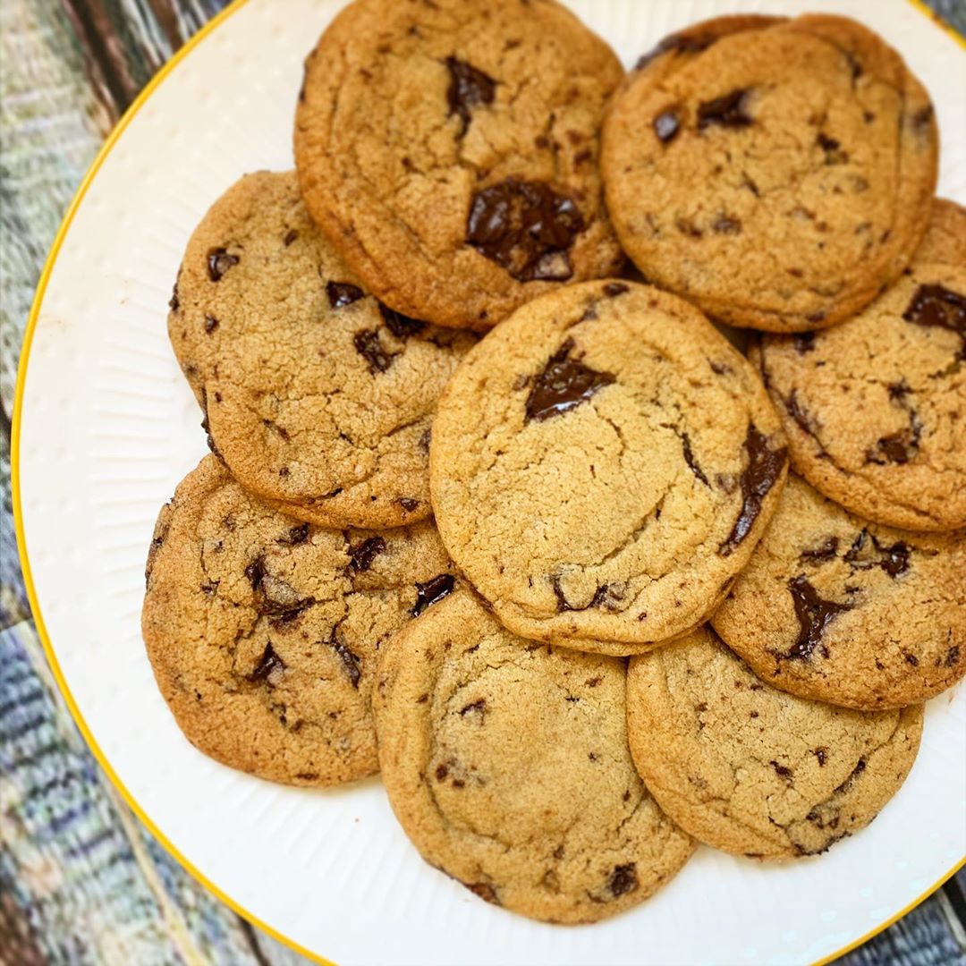 Simple Vegan Chocolate Cookie Treats