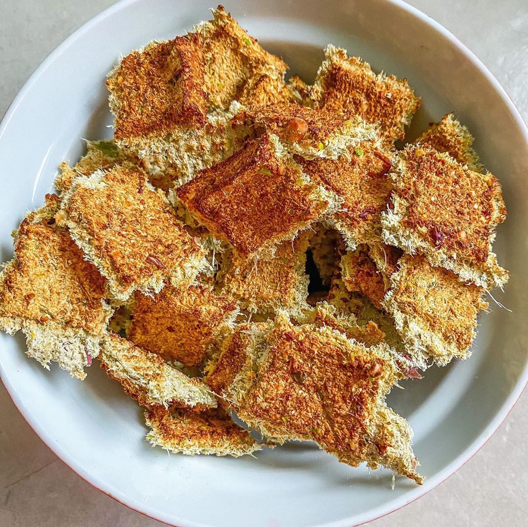 Raw Celery Pulp Crackers