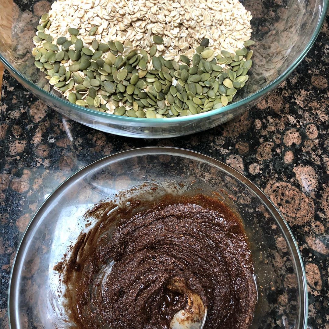 Oil-Free Tahini Granola with Seeds and Nuts
