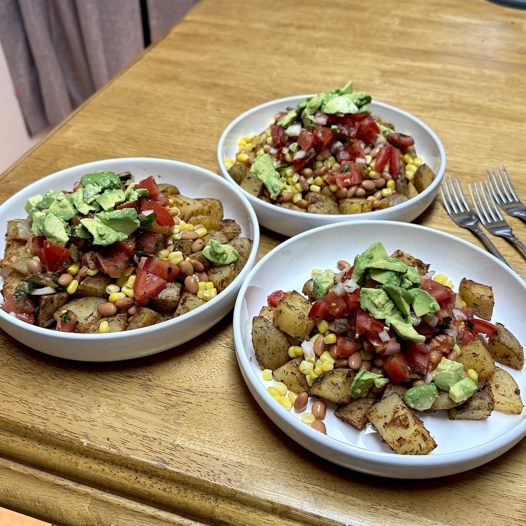 Air-Fried Seasoned Potatoes with Beans and Salsa