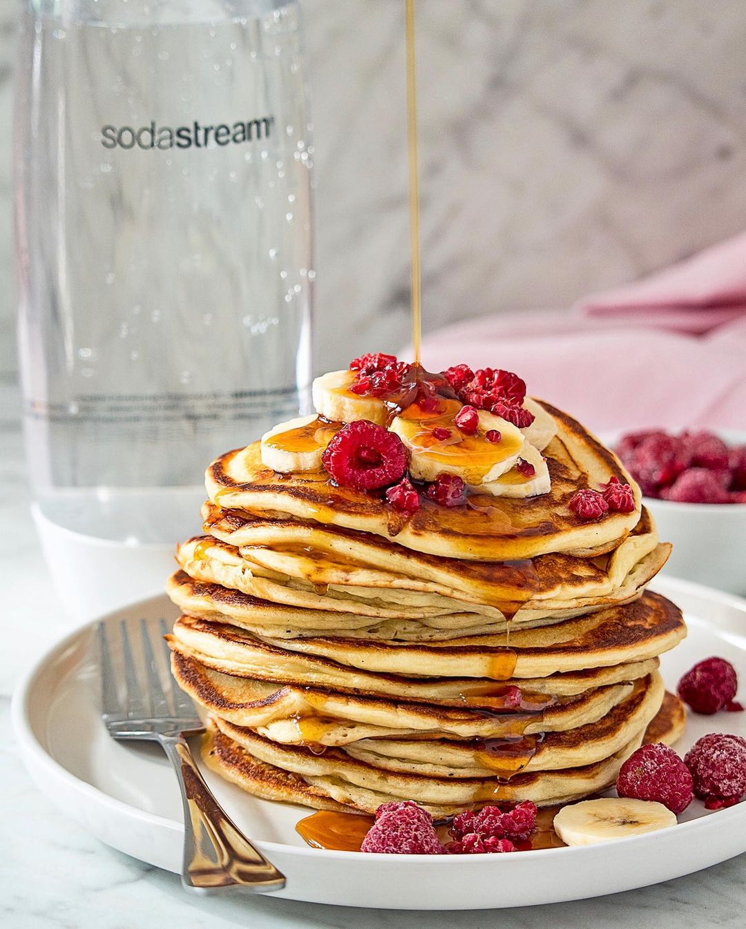 Vanilla Breakfast Pancakes with Sparkling Water