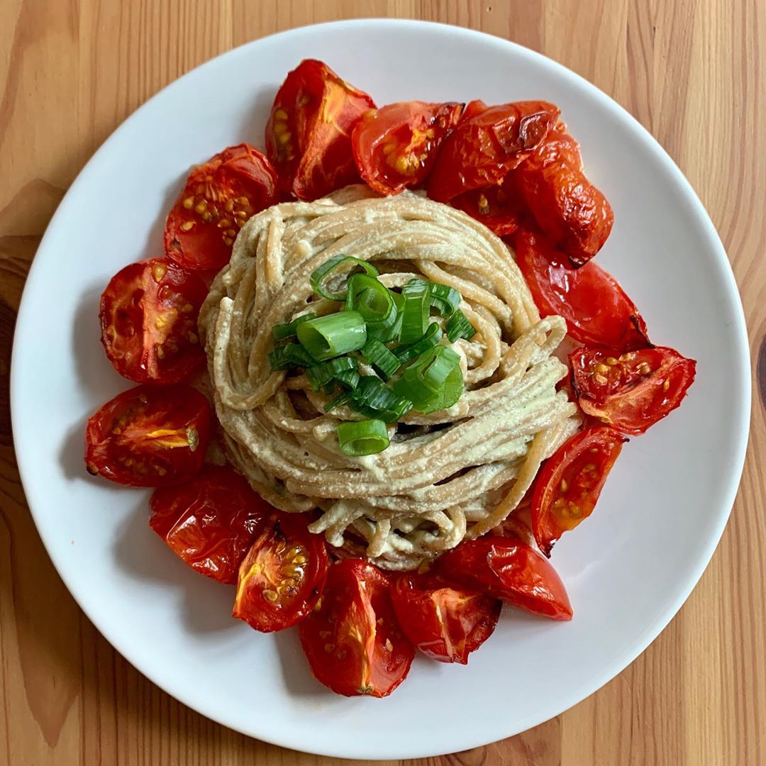 Spaghetti with Cashew Basil Sauce and Oven Roasted Tomatoes